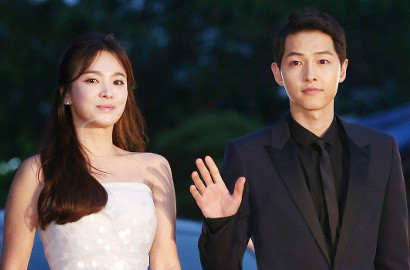 Belai Tangan Hye Kyo Saat Ucap Sumpah Nikah, SongSong Umbar Ciuman Mesra