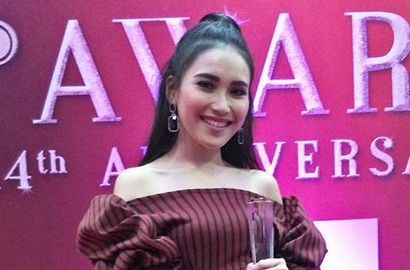 Kecantikan Ayu Ting Ting Disebut Tak Kalah dari Ariska Miss Grand International di Foto Ini, Setuju?