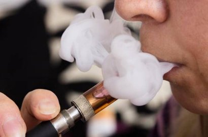 Ternyata Narkoba, Polisi Ungkap Bahaya Cairan Rokok Elektrik Jenis Ini