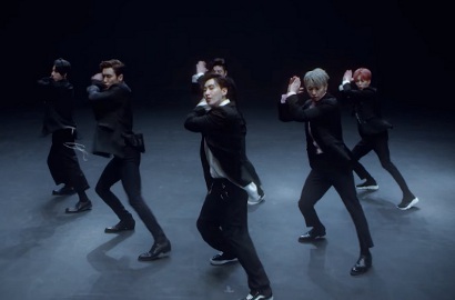 Super Junior Asyik Berpesta Dikelilingi Cewek Seksi di Teaser Kedua MV 'Black Suit'