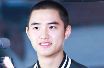 Pertama Kali Hadiri Kegiatan EXO dengan Rambut Cepak, D.O. Curi Perhatian
