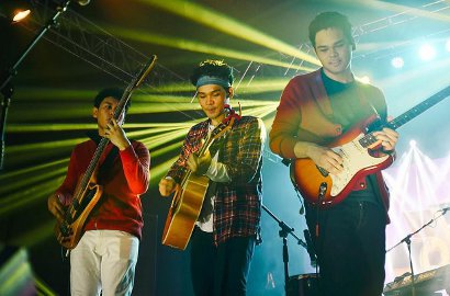 Chemistry Kuat, Ernest Prakasa Kembali Gaet The Overtunes Isi OST Filmnya