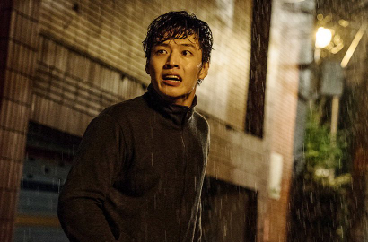 Syuting Film Misteri-Thriller, Kang Ha Neul Justru Ceria dan Usil di Lokasi 'Forgotten'
