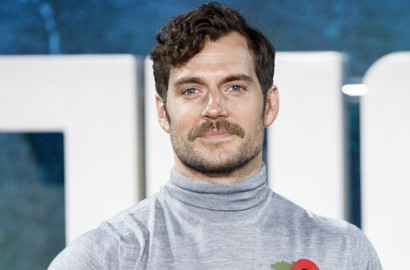 Henry Cavill Ungkap 'Justice League' Akan Tampilkan Humor Garing, Seperti Apa?