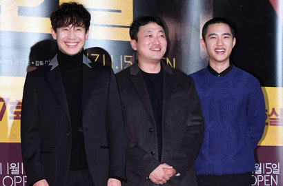 Film Segera Rilis, D.O EXO dan Shin Ha Kyun Ceria di Jumpa Pers 'Room No.7'