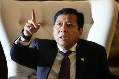 Dituding Tidur di Pernikahan Kahiyang Ayu, Setya Novanto: Khusyuk Mendengarkan Doa