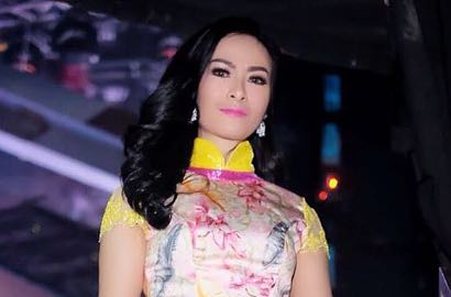 Dibully Netizen, Iis Dahlia Bantah Hina Kota Solo dan Pernikahan Putri Presiden Joko Widodo