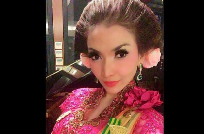 Roro Fitria Dapat Kebangsawanan dari Sultan Malaysia, Netter Nyinyir