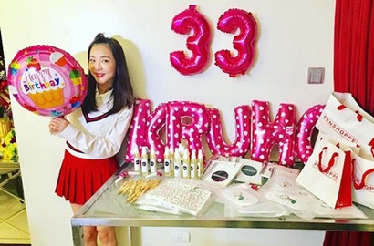 Rayakan Ultah Ke-33, Begini Meriahnya Pesta Sandara Park Bareng Sahabat