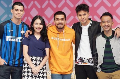 Angkat Rok dan Minta 'Dicebokin' Ruben, Ayu Ting Ting Disindir Caper di Depan Ciccio cs
