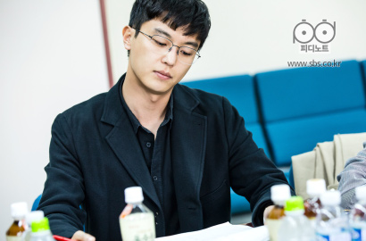Jadi Jaksa, Yeon Woo Jin Pasang Ekspresi Marah Jalani Persidangan di 'Nothing to Lose'