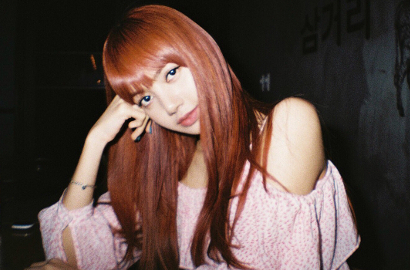 Seperti Ini Cantiknya Lisa Black Pink di Foto-Foto Candid Jepretan Rose