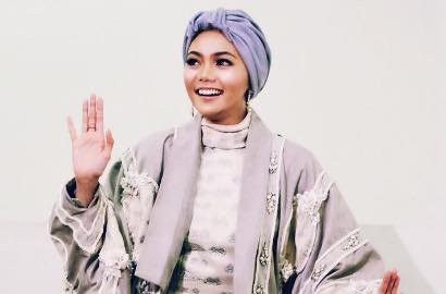 Rina Nose Dituduh Atheis dan Bodoh Karena Lepas Hijab, Begini Reaksi Fakhrul Razi