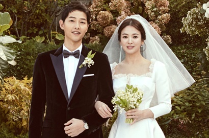 Bangga, Ini Kata Ayah Joong Ki Usai Anaknya Nikahi Hye Kyo