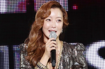 Kim Hee Sun Raih Daesang, Inilah Daftar Pemenang Asia Artist Awards 2017