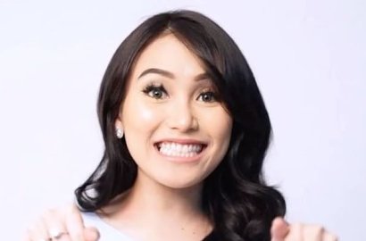 Bagi-Bagi Kue Dikira Sisa Dagang, Begini Jawaban Menohok Pihak Ayu Ting Ting