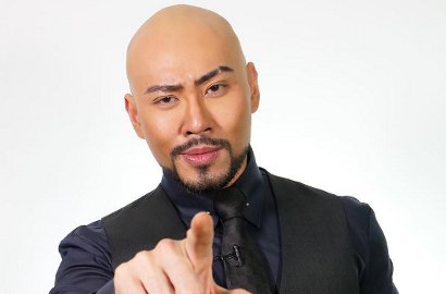Rela Makan Nasi Bungkus 'Bonus' Lalat, Deddy Corbuzier Puji Kesederhanaan Kaesang