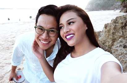Aurel Nangis Gara-Gara Pacar Ngobrol dengan Mantan, Netter Sindir Bani Numpang Tenar