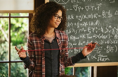 Penuh Fantasi, Intip Trailer Film Baru Disney 'A Wrinkle in Time'