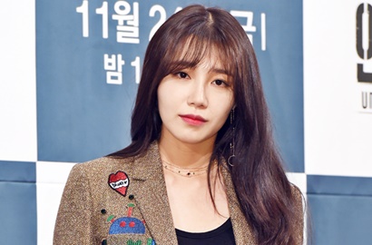 Eun Ji Dapat Ancaman Bom di Preskon 'Untouchable', Agensi  A Pink Dituding Media Play