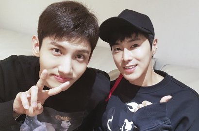 Tak Perlu Berlebihan, TVXQ Suka Cewek yang Punya Gaya Fashion Seperti Ini