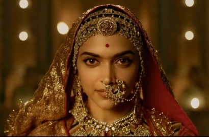 Peran di 'Padmaavat' Tuai Kontroversi, Kepala Deepika Padukone Diancam Dipenggal