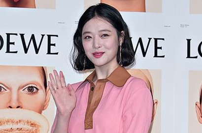Pilih Setia dan Perbarui Kontrak di SM, Sulli Tuai Beragam Komentar