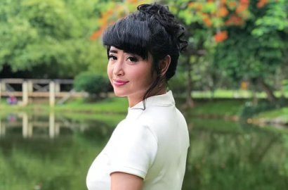 Mobil Dituding 'Nyelonong' Masuk Jalur Busway,  Dewi Persik Dimaki-Maki Warga