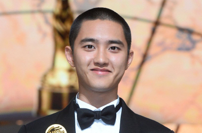 Kini Gundul, D.O. EXO Ternyata Pakai Wig Saat Pemotretan Season Greeting