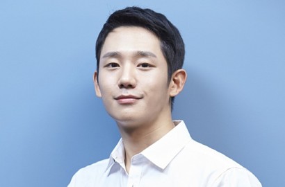 Sempat Canggung Adegan Romantis Bareng Suzy di 'WYWS', Jung Hae In Dibantu Lee Jong Suk