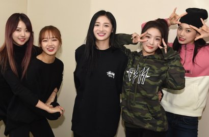 Bakal Bertukar Lagu dengan AKB48 di MAMA Jepang, Netter Sayangkan IOI Cuma Berlima