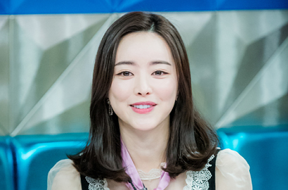 Akui Jalani Oplas, Hong Soo Ah Ungkap Paspornya Ditolak Petugas Bandara