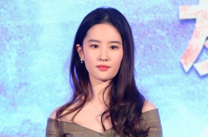 Disney Akhirnya Pilih Aktris Liu Yifei Untuk Bintangi Film Live-Action 'Mulan'
