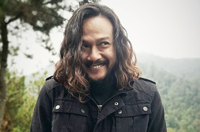Pakai Kostum Khusus dan Botak di '5 Cowok Jagoan', Dwi Sasono Kesulitan?