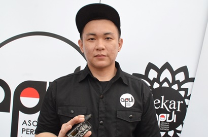Pemerintah Siapkan Aturan Dagang Vape, Ini Kata Rhomedal 'The Master'