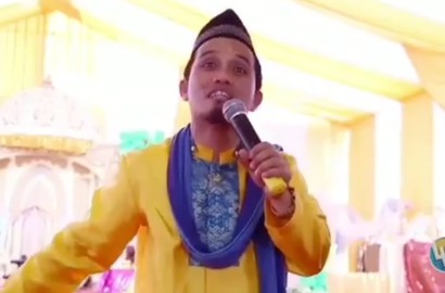 Sebut Lagu Adalah 'Doa', KD, Syahrini dan Ayu Ting Ting Disindir Ustadz Maulana