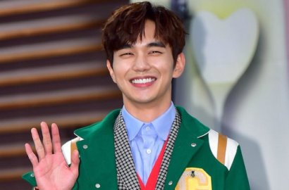 Komedi Pertama, Yoo Seung Ho Curhat Susahnya Syuting 'I'm Not a Robot'