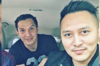 Kondisi Membaik, Edison Wardhana Senyum dan Rangkul Demian Aditya