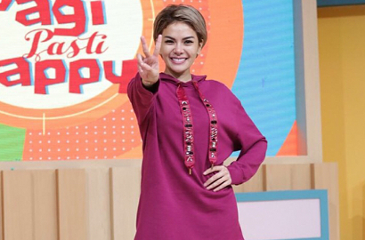 Amel Alvi-Evi Masamba Senyum Cantik di 'Warteg DKI', Ekspresi Nikita Mirzani Jadi Sorotan