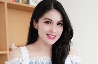Jenguk Titi Kamal, Penampilan Sandra Dewi Bingungkan Netter Gara-Gara Ini