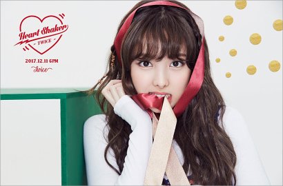 Nayeon Dituding Pakai Bantalan Pantat di Teaser Comeback Twice, Netter Pro Kontra