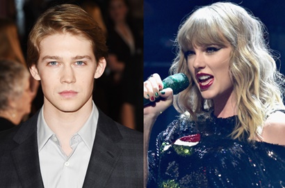 Pacar Ikut Nonton, Taylor Swift Super Ceria Manggung di 'Jingle Bell'