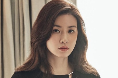 Jadi Guru SD, Cantiknya Lee Bo Young Potong Rambut Pendek di 'Mother'