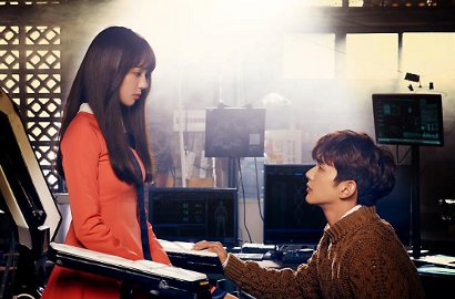 Mesranya Yoo Seung Ho Rapikan Rambut Chae Soo Bin di BTS 'I'm Not a Robot'