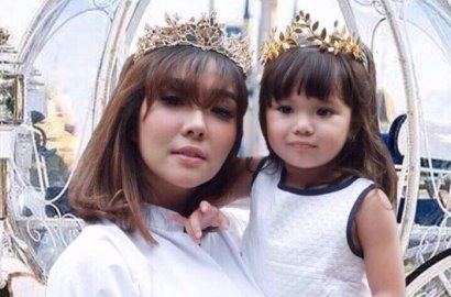 Gisella Anastasia Girang, Gempita Jadi Kids Seleb Kesayangan di 'Mom & Kids Awards 2017'