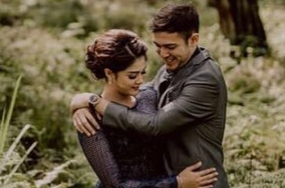 Foto Undangan Nikah Rifky Balweel Beredar, Netizen Dibuat Gagal Fokus