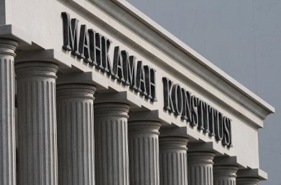 Serikat Pekerja Senang MK Perbolehkan Nikah Satu Kantor, Pengusaha Kecewa