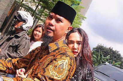 Mulan Jameela Goda Ahmad Dhani 'Zombie Genit', Begini Reaksi Netizen