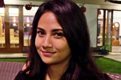 Jelang Ulang Tahun, Vanessa Angel Diajak Pacar Bule Liburan Bareng
