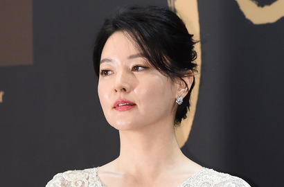 Bintangi Film Pendek JTBC Tentang Pencemaran Udara, Ini Peran Lee Young Ae